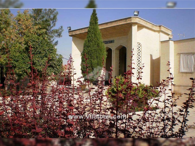 آرامگاه سیبویه